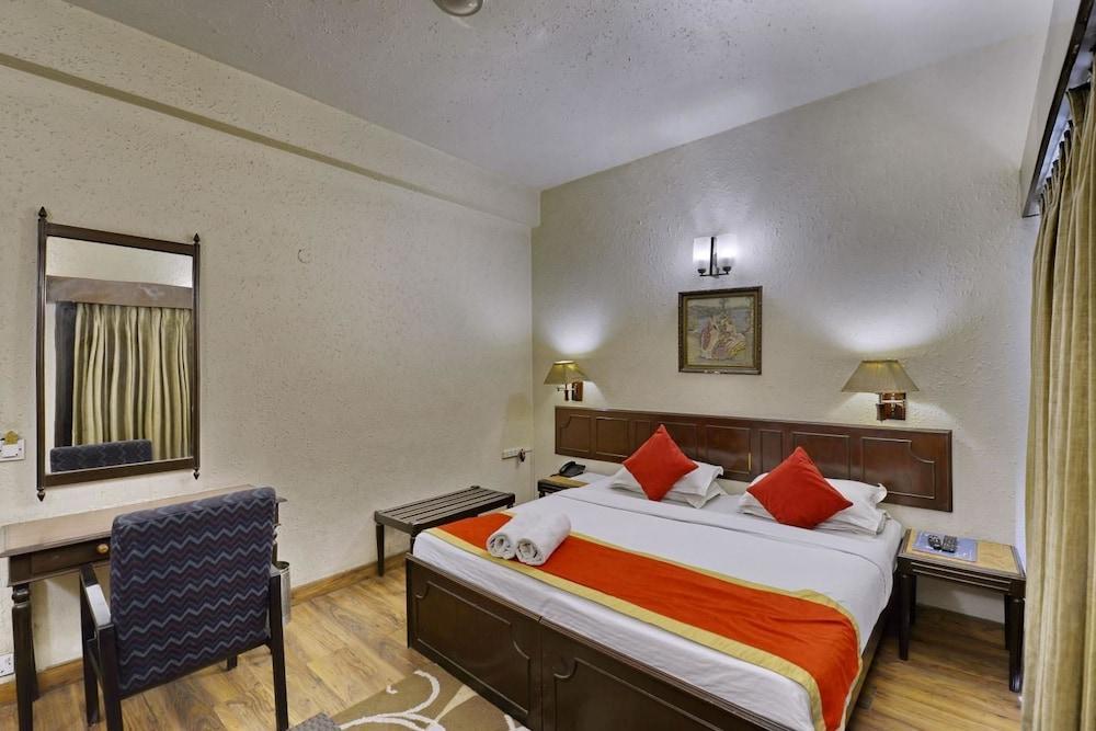 Collection O Hamilton Hotel New Delhi Exterior photo