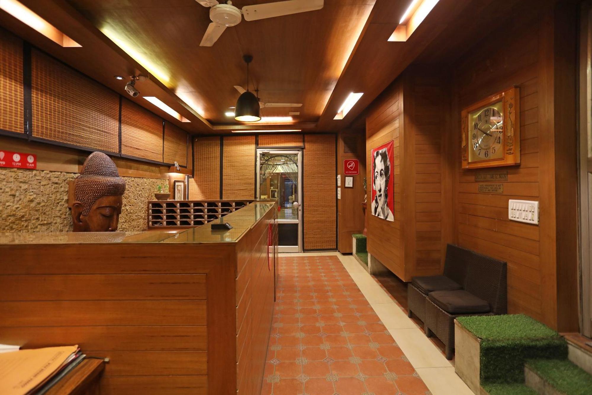 Collection O Hamilton Hotel New Delhi Exterior photo